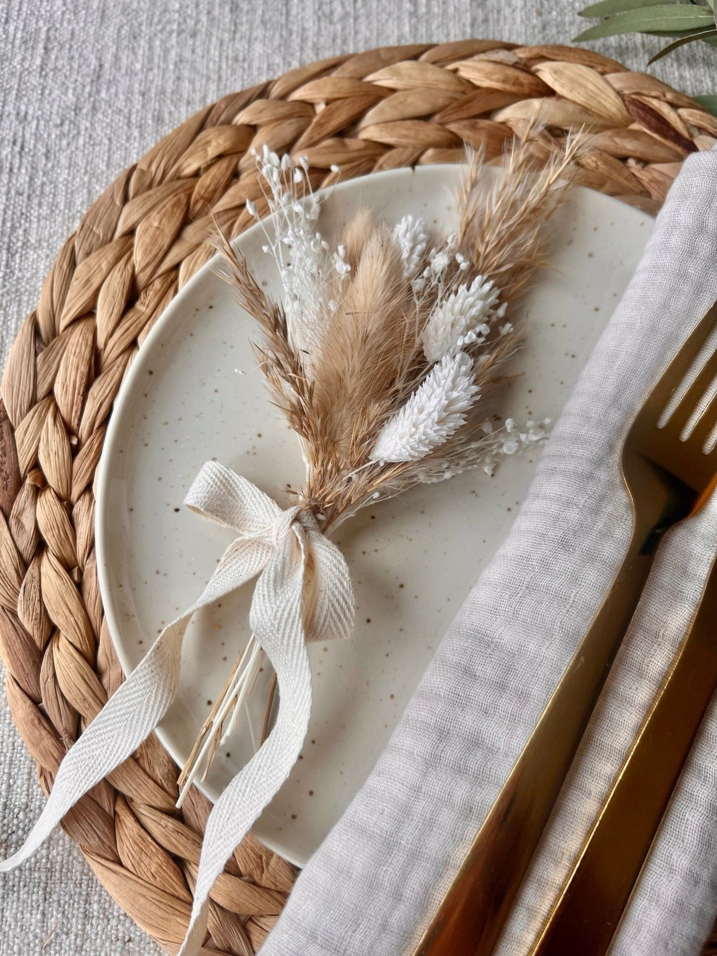 Dried Flower Place Setting | in Various Designs