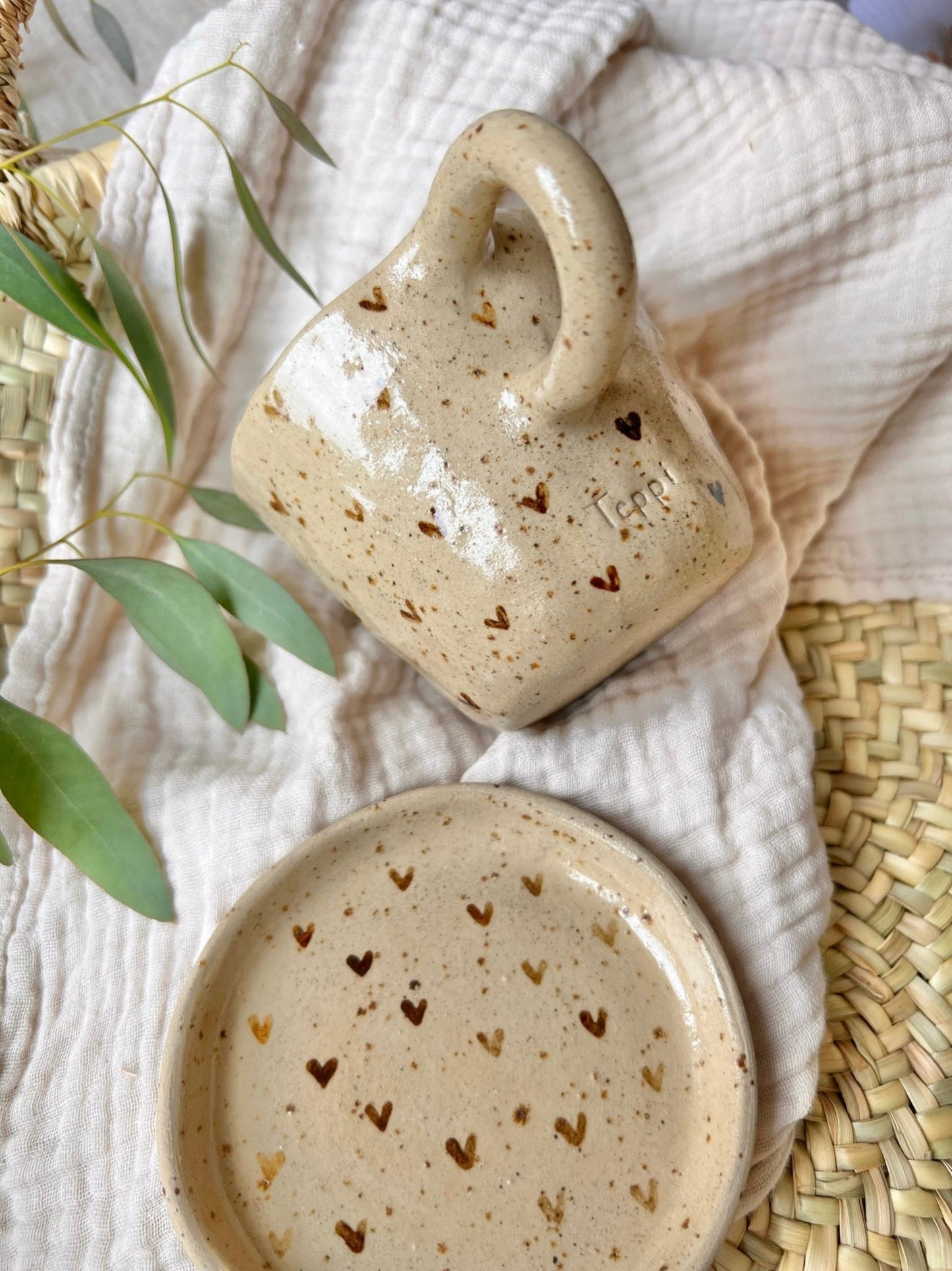 Hearts | Biscuit Plate & Cosy Mug Duo
