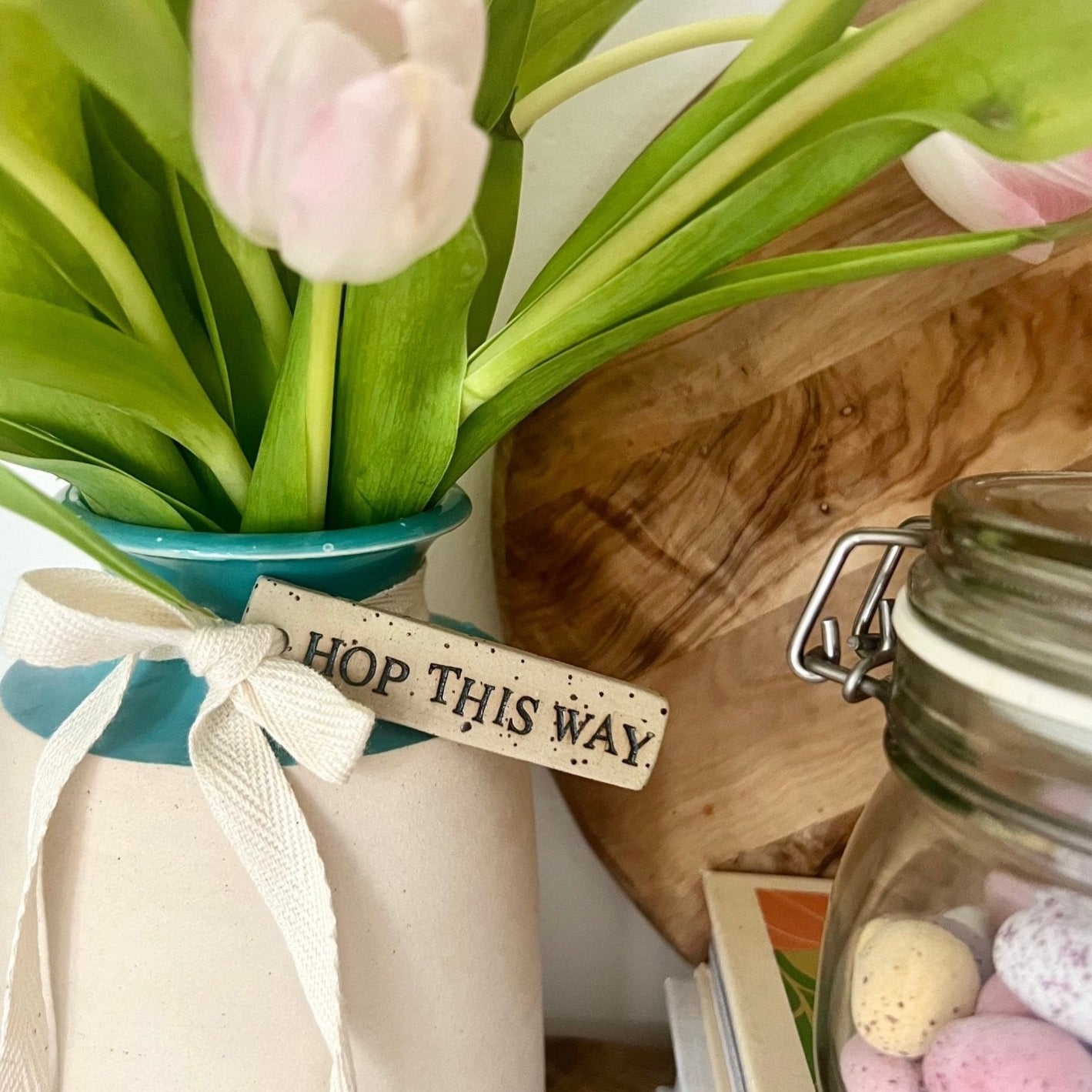 Hop This Way | Ceramic tag