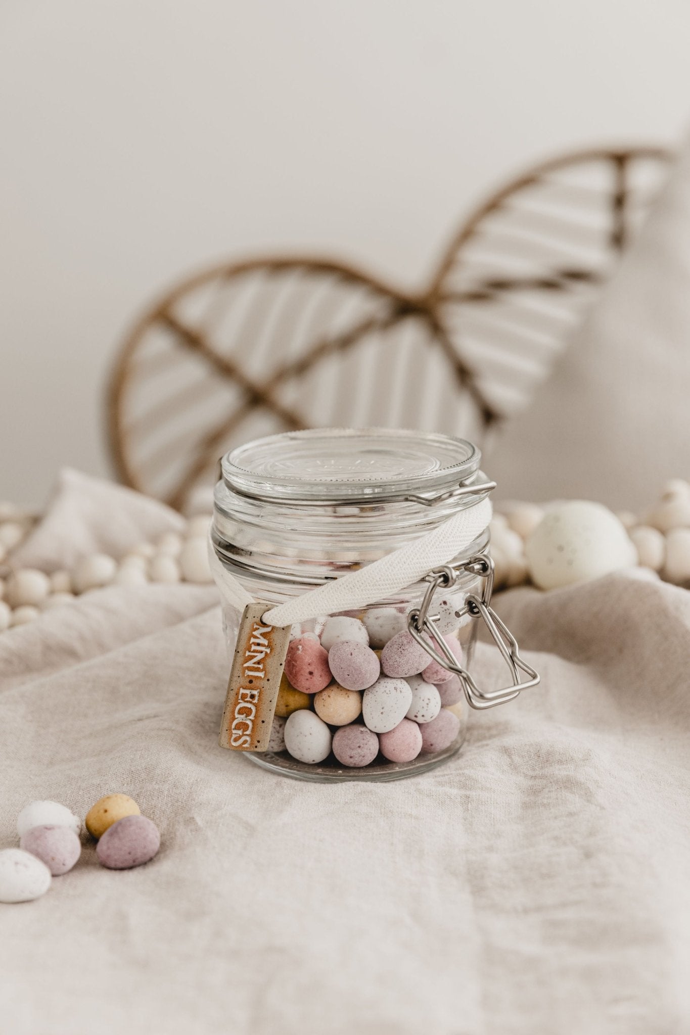 Mini Eggs | Ceramic Tag