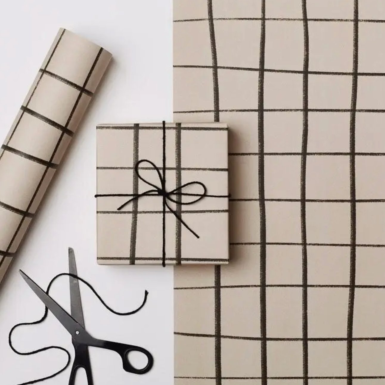 Scandi Grid | Sheet Wrap