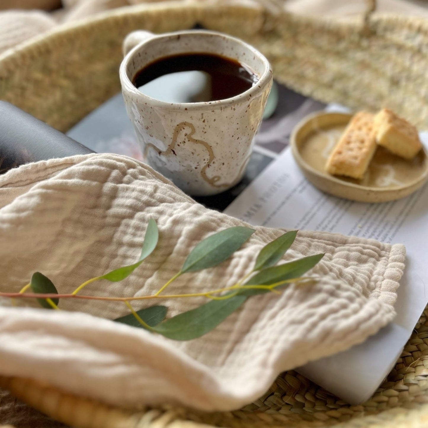 Squiggle | Biscuit Plate & Cosy Mug Duo