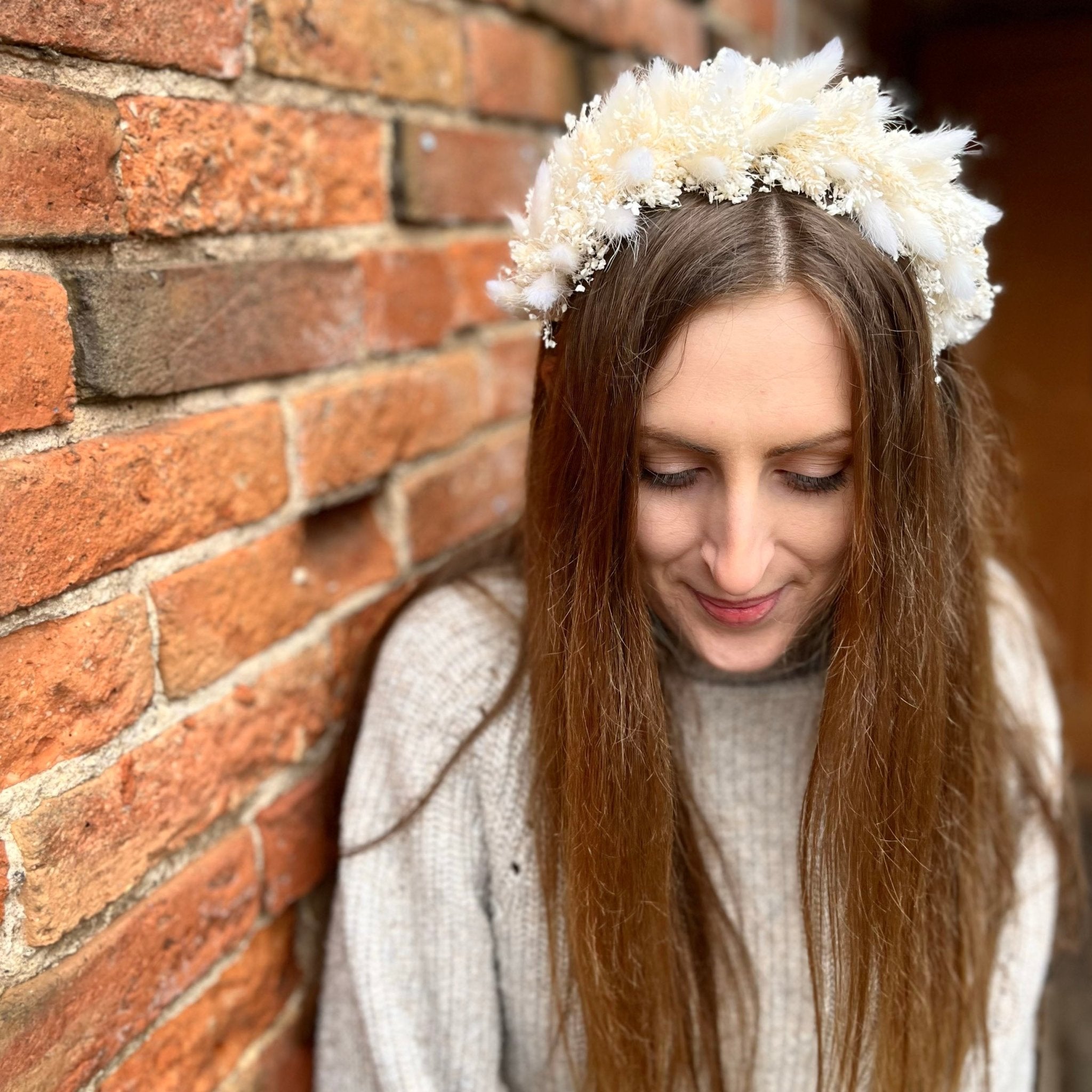 5,923 Hair Band Flower Images, Stock Photos & Vectors | Shutterstock