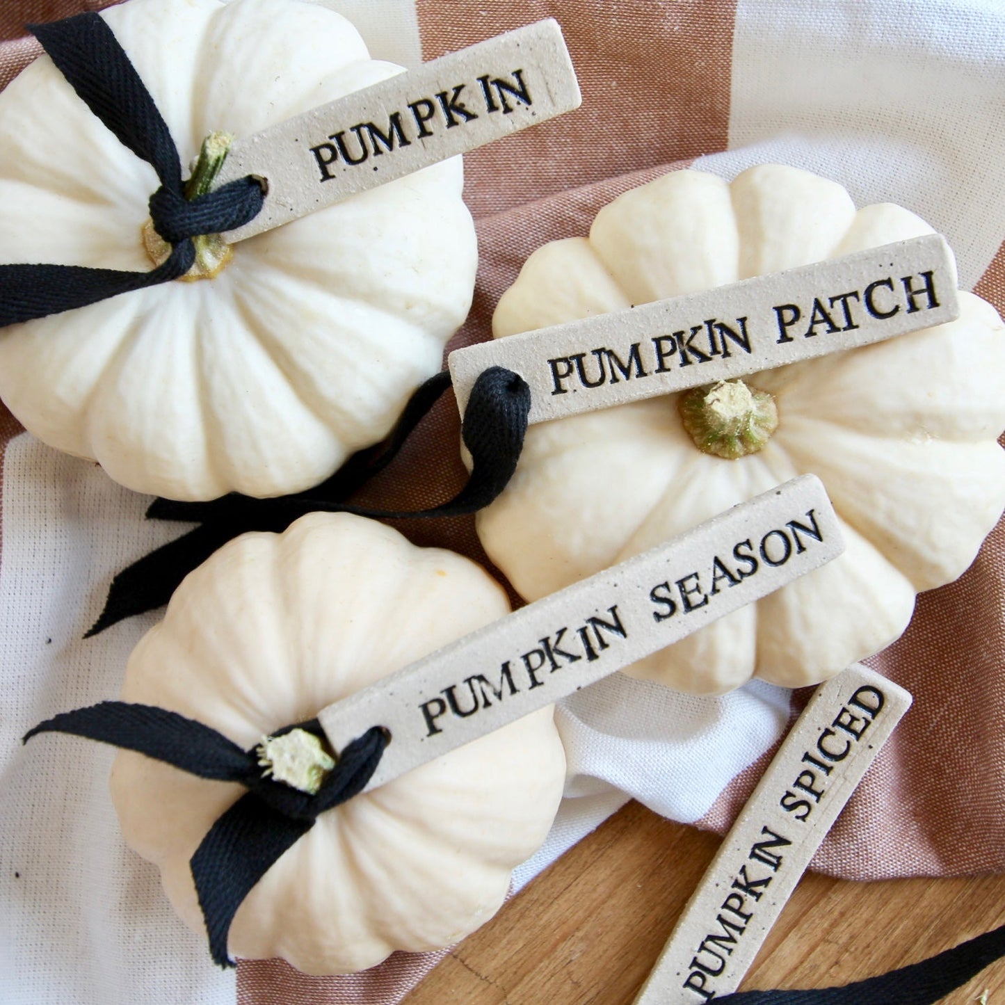 Hello Autumn | Ceramic Tag Set