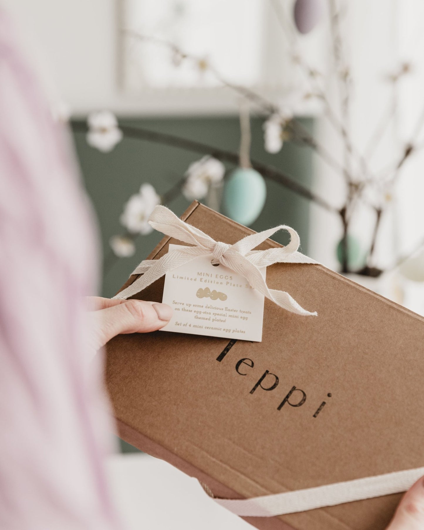 Mini Egg Treat Plates