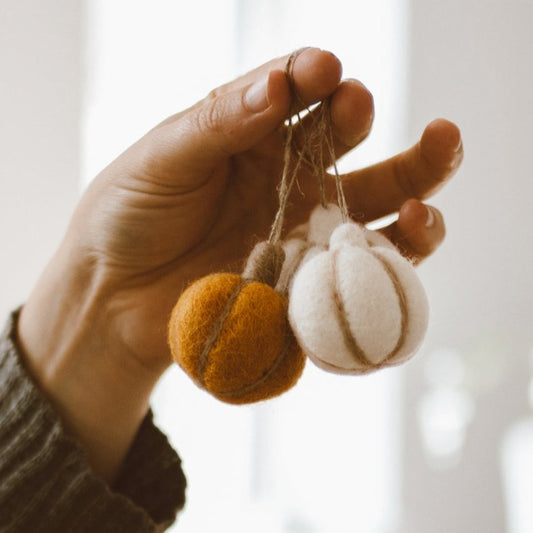 Natural Wool Pumpkins