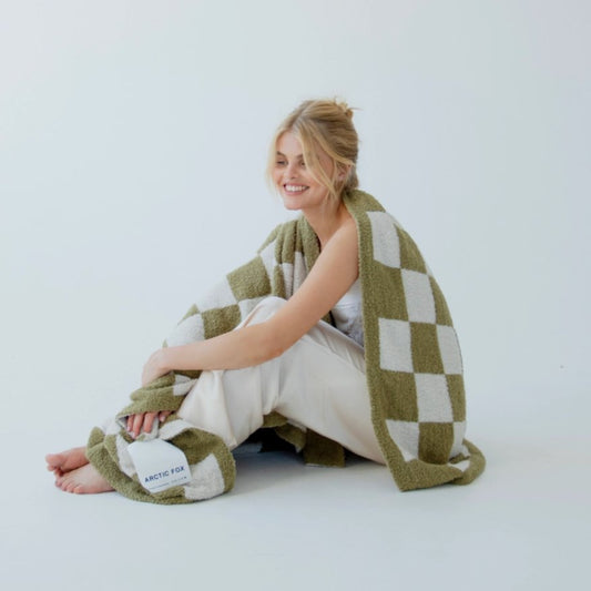 The Recycled Teddy Throw | Checkered